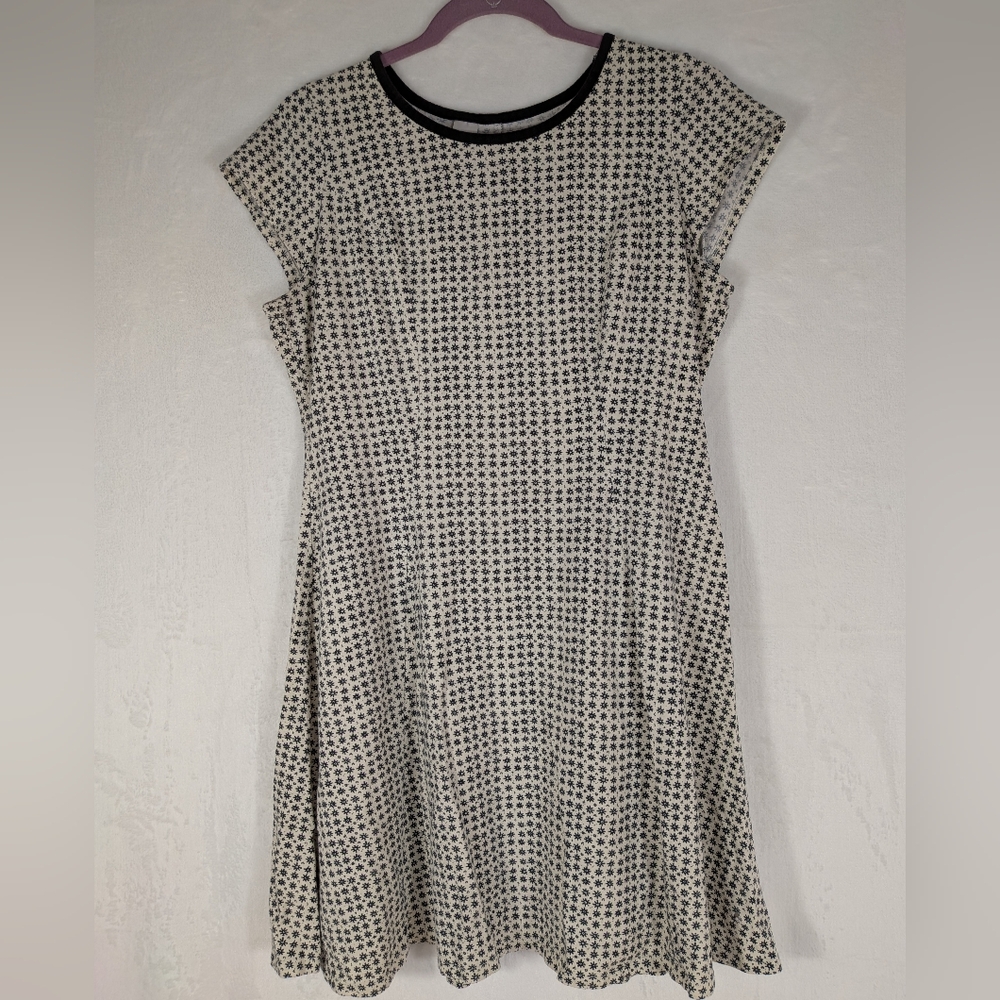 BONGO Black and White Geometric Fit & Flare Midi Dress